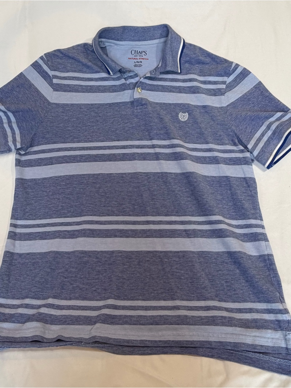 CHAPS Men’s Large Button Down Shirt Blue Geometric Pattern 97% Cotton Slim Fit